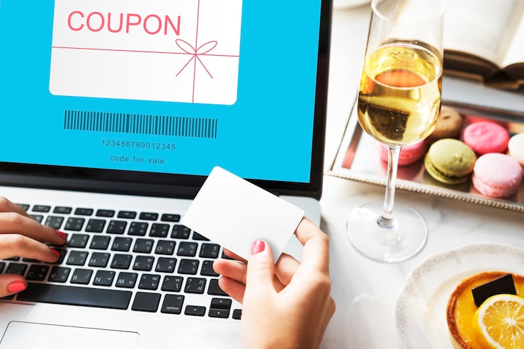 Credit Card Rewards 101: Travel Free with Points